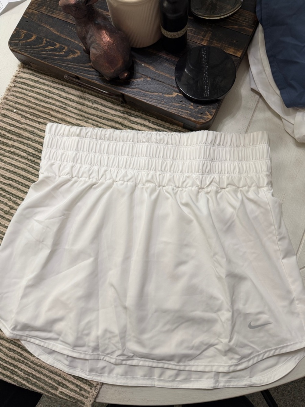 Nike White Women’s Athletic Skort with Elastic Waistband